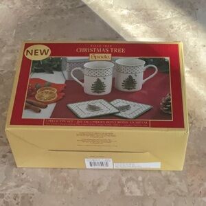 SPODE Polka Dot Christmas Tree Tin, Mugs & Coasters